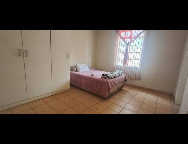 3 BEDROOM HOUSE FOR SALE IN BOOYSENS